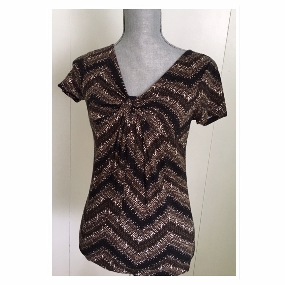 Dana Buchman top size XS